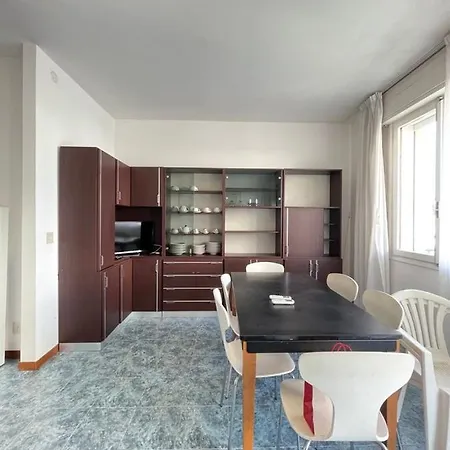 Appartamento Cansiglio- Walterigato Apartments- Solo Per Famiglie Lido di Jesolo