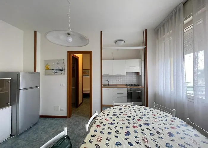 Διαμέρισμα Cansiglio- Walterigato Apartments- Solo Per Famiglie Τζεσόλο Λίντο